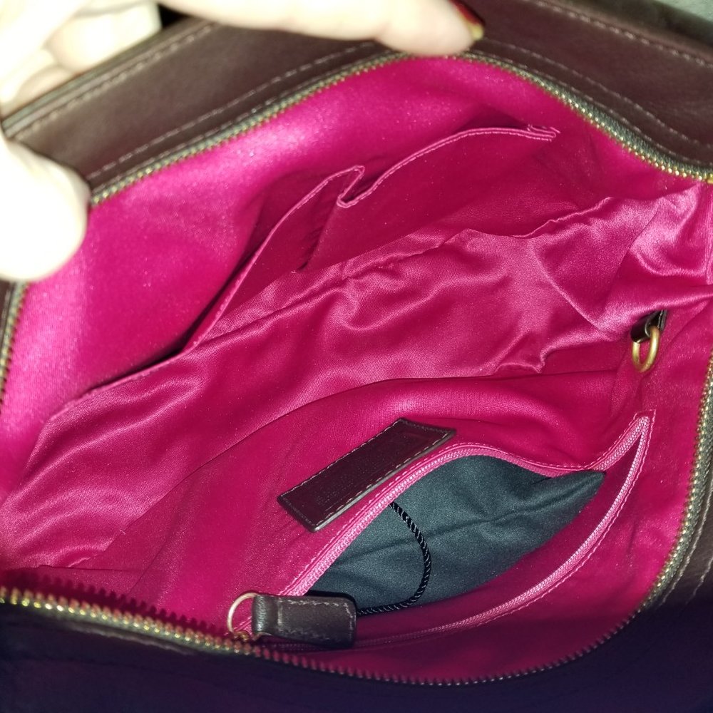 Beautiful Coach Carly Chestnut leather bag - NWOT with Gorgeous Leather Wallet - Picture 8 of 14